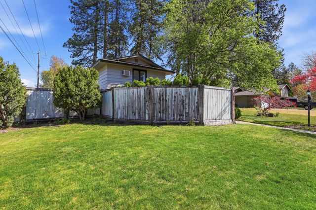 10705 E 23rd Ave, Spokane Valley, WA 99206