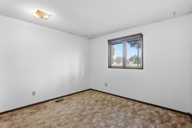 10705 E 23rd Ave, Spokane Valley, WA 99206