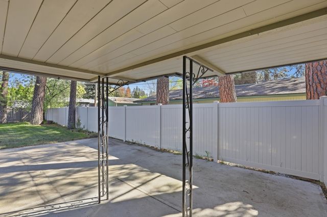 10705 E 23rd Ave, Spokane Valley, WA 99206