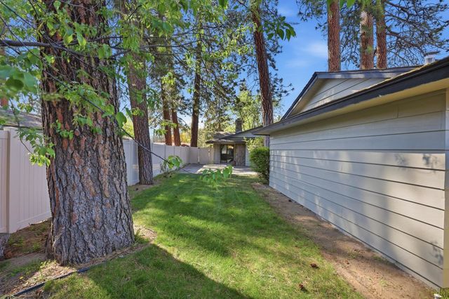 10705 E 23rd Ave, Spokane Valley, WA 99206