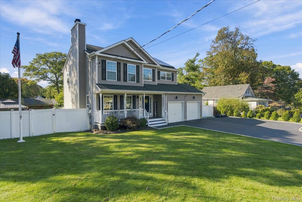 48 Sunrise Drive, Sound Beach, NY 11789 — photo 3