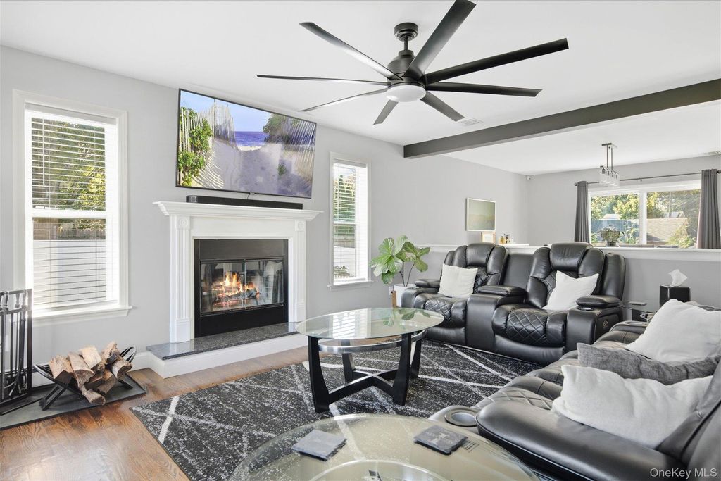 48 Sunrise Drive, Sound Beach, NY 11789 — photo 5