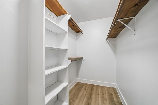 607 Tanglewood Drive, Friendswood, TX 77546