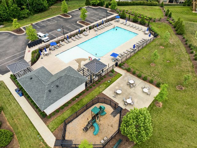 309 Keats Ct, Hendersonville, TN 37075