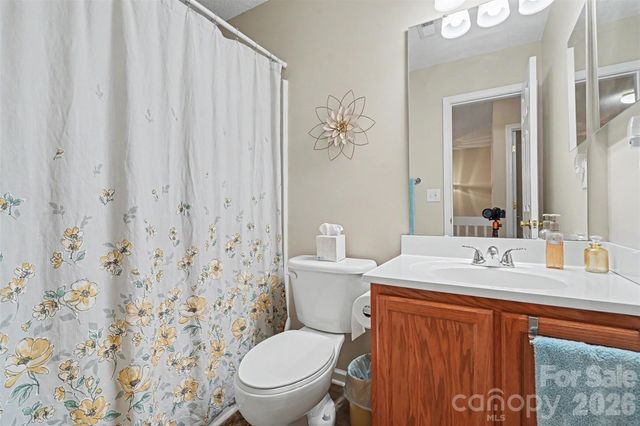 605 Gelderland Drive, Matthews, NC 28104