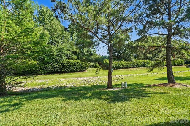 605 Gelderland Drive, Matthews, NC 28104