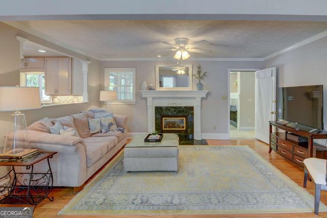 1657 Hewatt Road SW, Lilburn, GA 30047