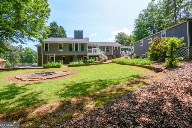 1657 Hewatt Road SW, Lilburn, GA 30047