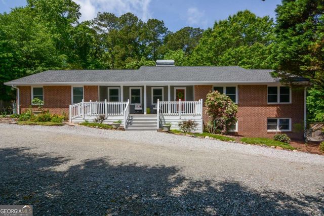 1657 Hewatt Road SW, Lilburn, GA 30047