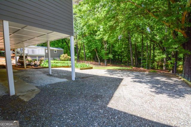 1657 Hewatt Road SW, Lilburn, GA 30047
