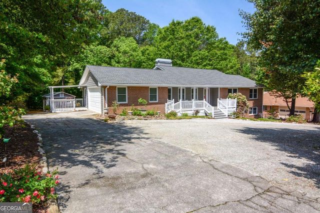 1657 Hewatt Road SW, Lilburn, GA 30047