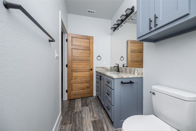 411 W Elm Street, Whitewright, TX 75491