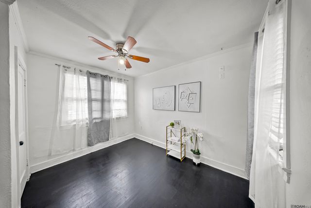 10423 Red Oak Dr, Baton Rouge, LA 70815