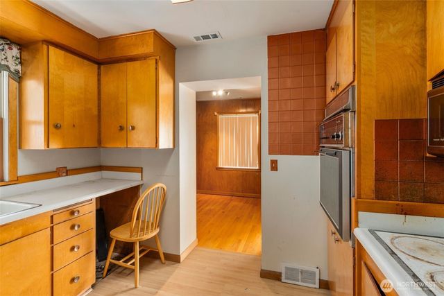 180 Front Street S, Issaquah, WA 98027