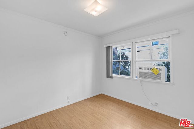 1623 S Bundy Drive, Los Angeles, CA 90025