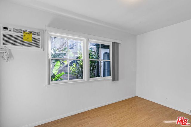 1623 S Bundy Drive, Los Angeles, CA 90025