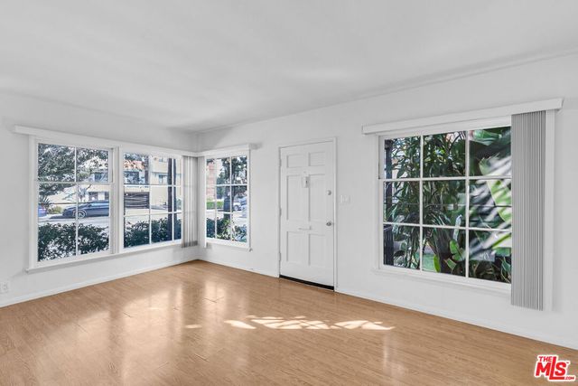 1623 S Bundy Drive, Los Angeles, CA 90025