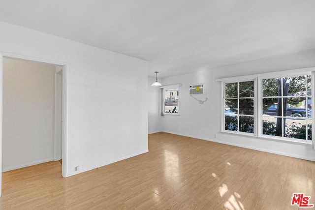 1623 S Bundy Drive, Los Angeles, CA 90025