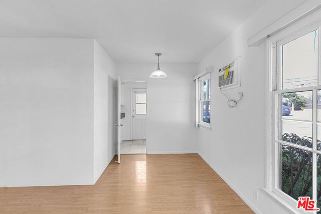 1623 S Bundy Drive, Los Angeles, CA 90025