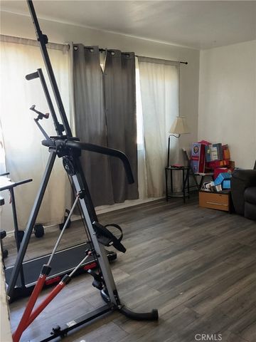 17669 Pinedale, Fontana, CA 92335