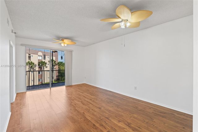 7647 Southampton Terrace 314, Tamarac, FL 33321