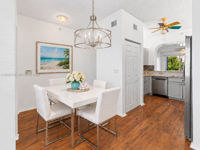7647 Southampton Terrace 314, Tamarac, FL 33321