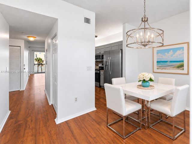 7647 Southampton Terrace 314, Tamarac, FL 33321