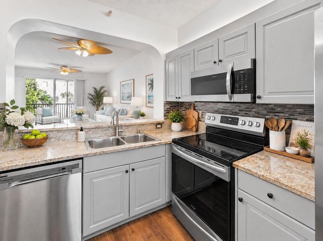 7647 Southampton Terrace 314, Tamarac, FL 33321