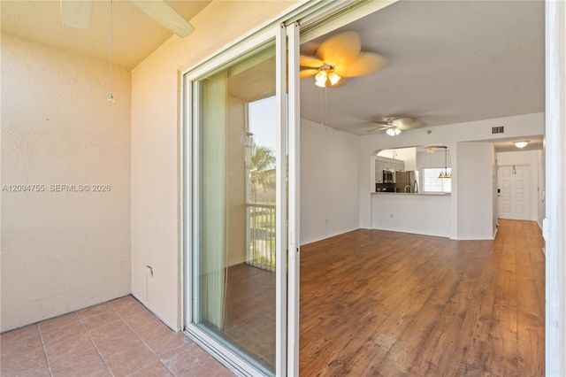 7647 Southampton Terrace 314, Tamarac, FL 33321