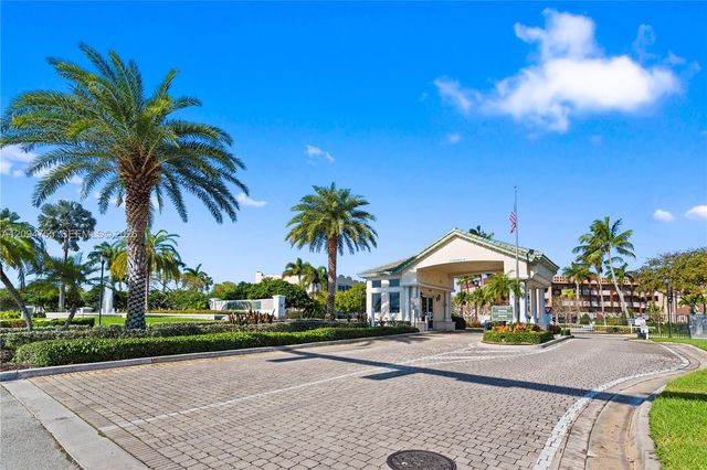7647 Southampton Terrace 314, Tamarac, FL 33321