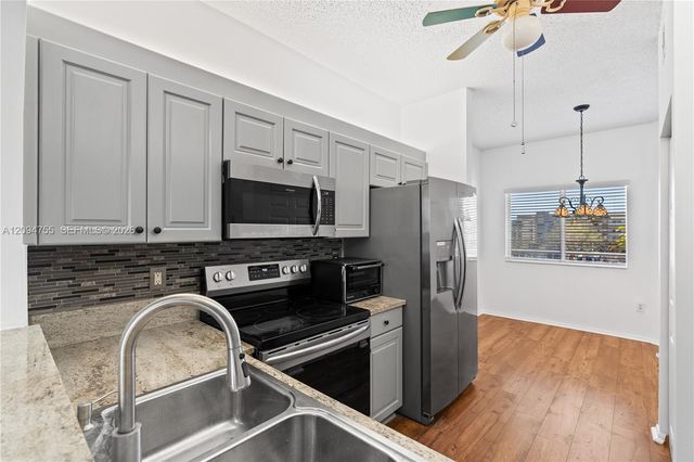7647 Southampton Terrace 314, Tamarac, FL 33321