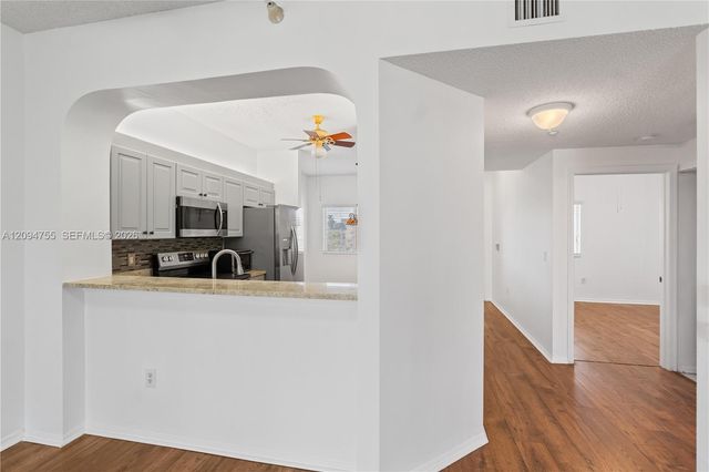 7647 Southampton Terrace 314, Tamarac, FL 33321