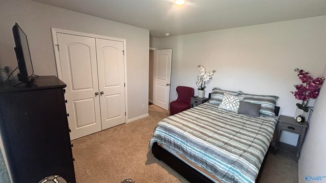 174 Meadow Ridge Drive, Hazel Green, AL 35750