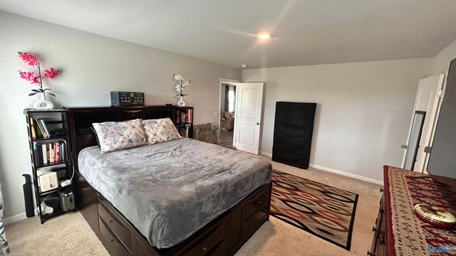 174 Meadow Ridge Drive, Hazel Green, AL 35750