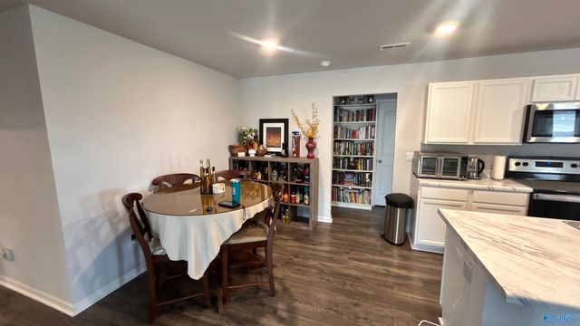 174 Meadow Ridge Drive, Hazel Green, AL 35750