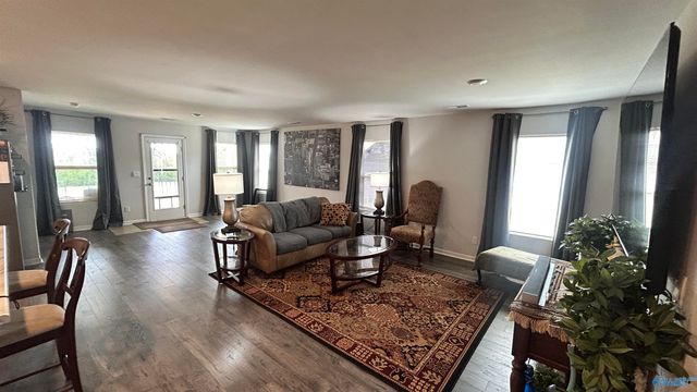 174 Meadow Ridge Drive, Hazel Green, AL 35750