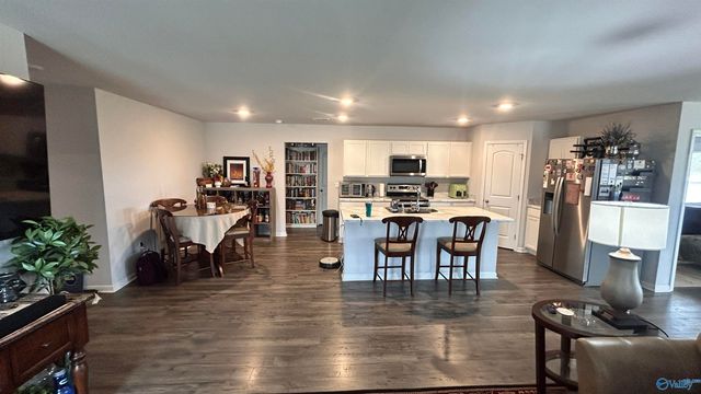 174 Meadow Ridge Drive, Hazel Green, AL 35750