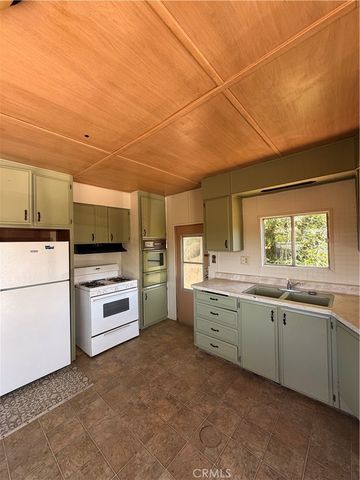 3955 Leonore Avenue, Clearlake, CA 95422