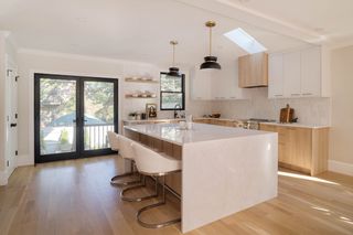 133 Fayerweather Street 133, Cambridge, MA 02138