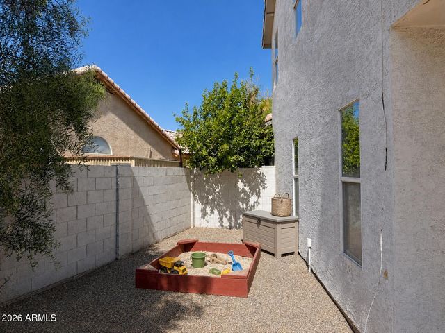 231 N LEOMA Court, Chandler, AZ 85225