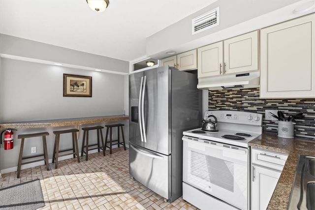 605 CORNWELL ON THE GULF, Venice, FL 34285