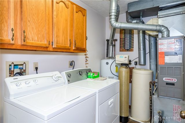 20 W Walnut Street, Phillipsburg, OH 45354