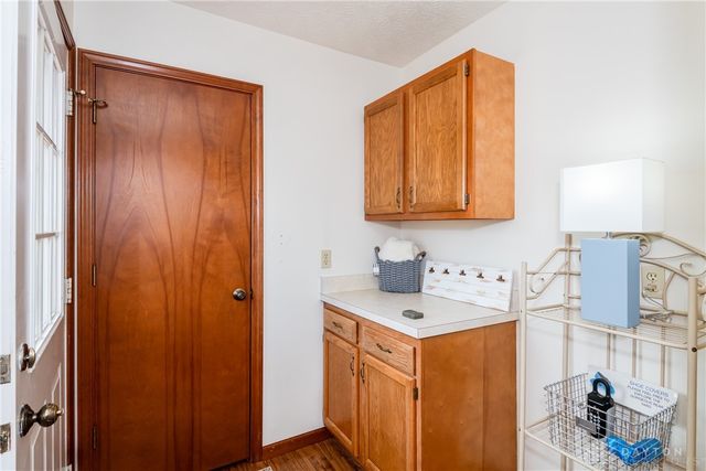 20 W Walnut Street, Phillipsburg, OH 45354