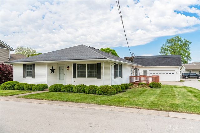 20 W Walnut Street, Phillipsburg, OH 45354