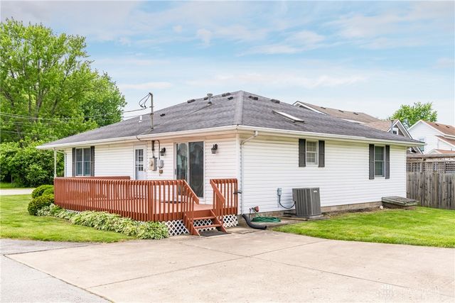 20 W Walnut Street, Phillipsburg, OH 45354