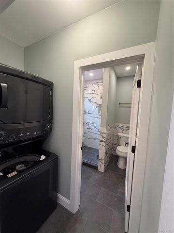 5997 Riverdale Avenue, Bronx, NY 10471
