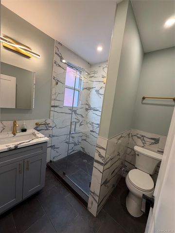 5997 Riverdale Avenue, Bronx, NY 10471
