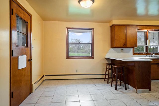 1041 S 6TH STREET, De Pere, WI 54115