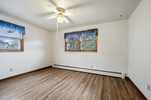 1041 S 6TH STREET, De Pere, WI 54115