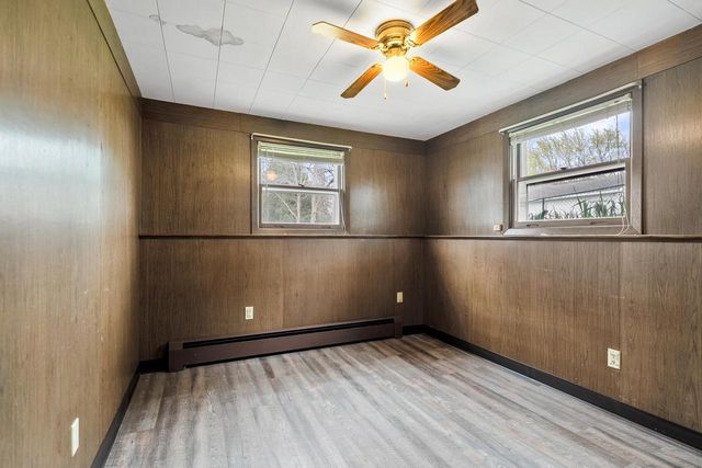 1041 S 6TH STREET, De Pere, WI 54115